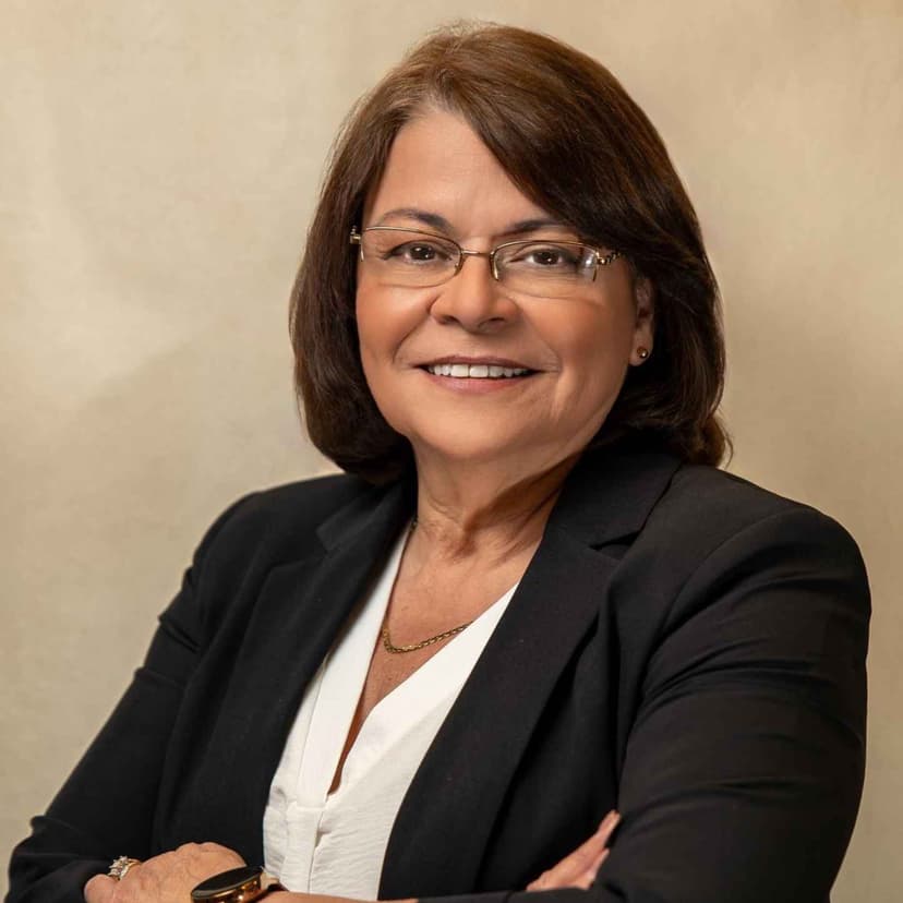 Diva R. Mejias 
