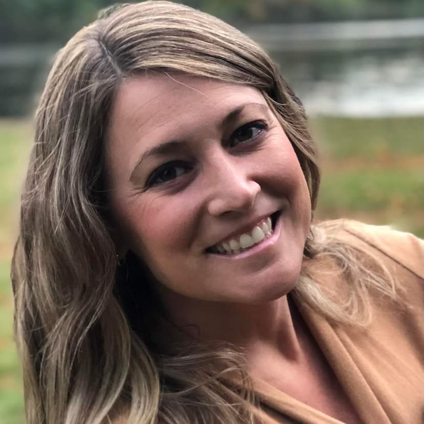 Jennifer Lovett