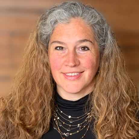 Julie Hilts