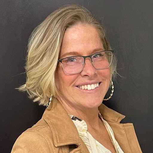 Shelly Raab
